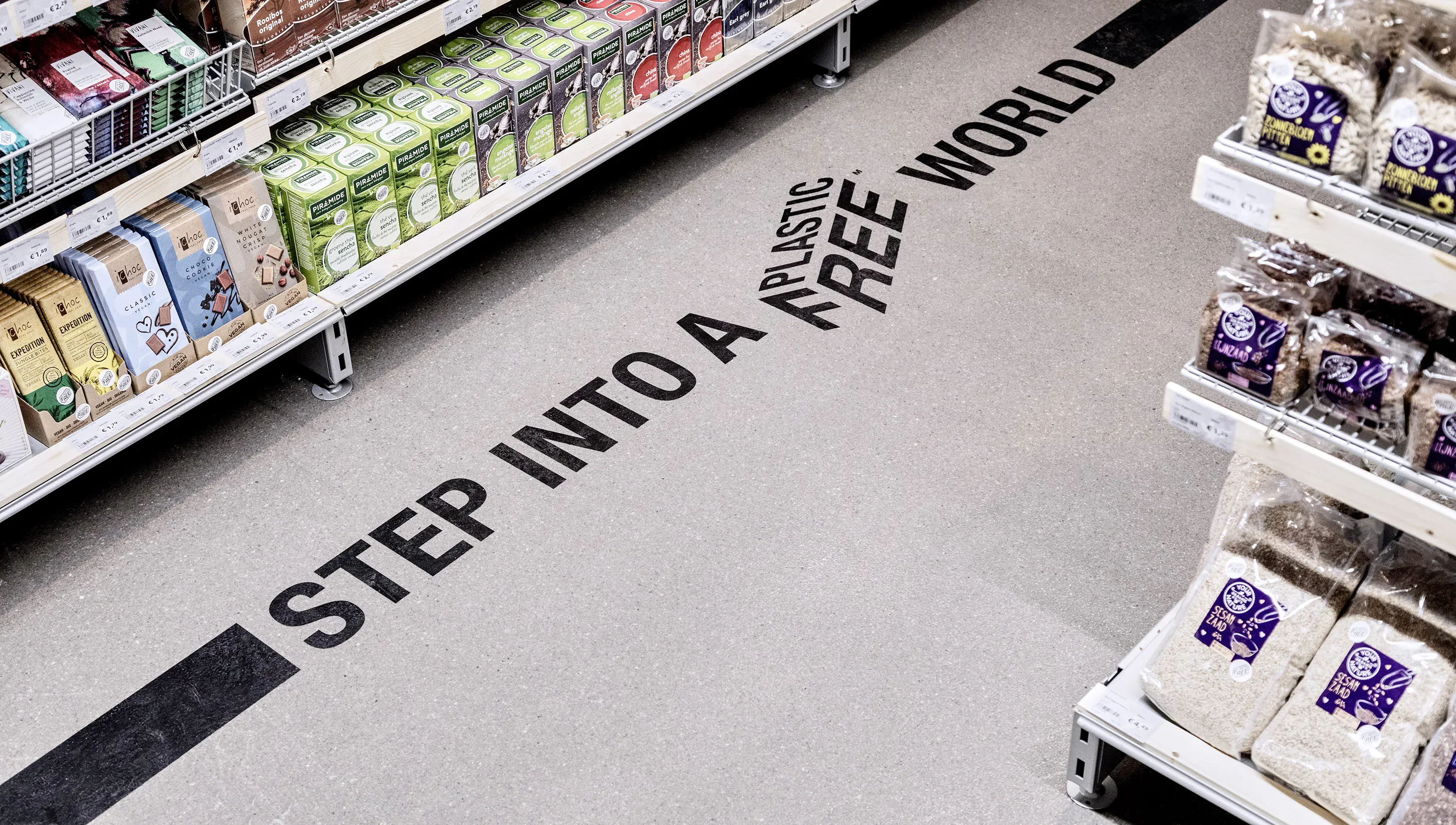 Supermercados implementan pasillos libres de plastico